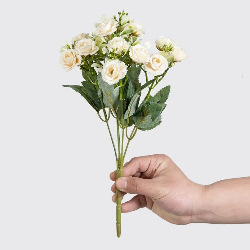 Chic 15-Rose European Bouquet