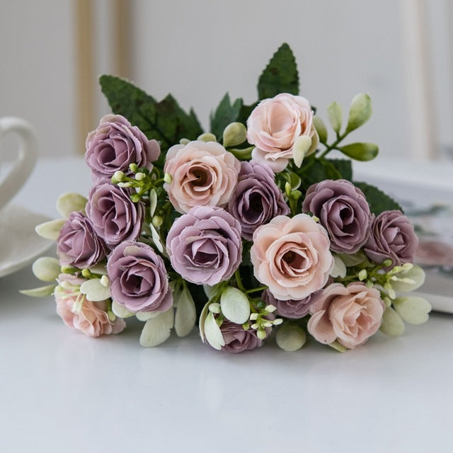 Chic 15-Rose European Bouquet